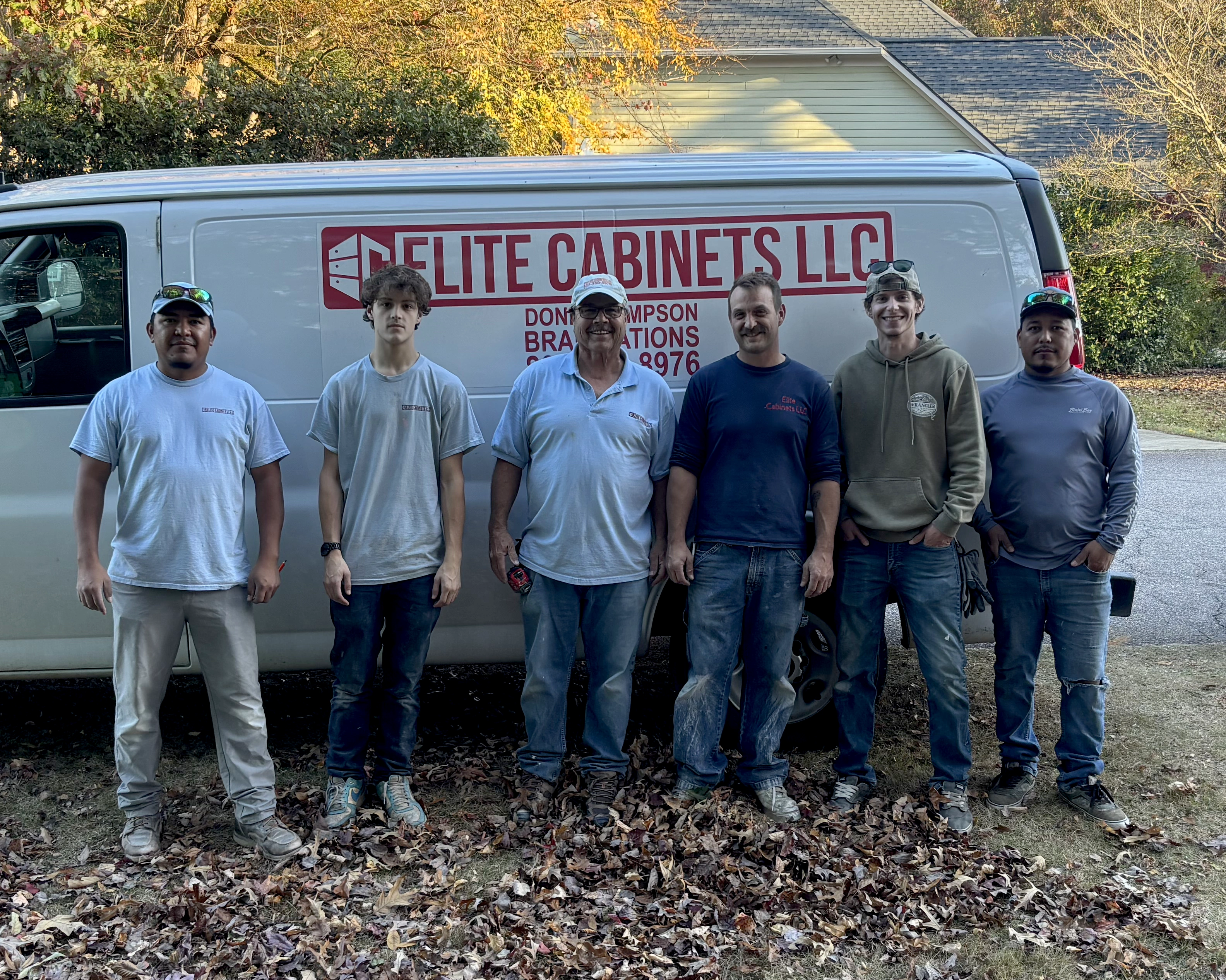 elite_cabinets_crew